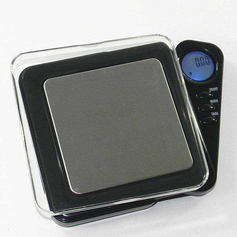 https://scalesmart.com.au/images/product/A2225-sharpscale-professional-pocket-scale-use.jpg